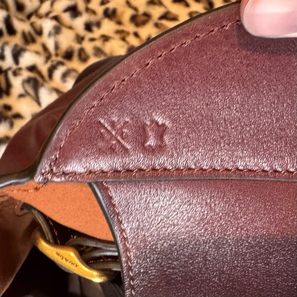 Coach Soft Empire 40 Carryall in Merlot - used 1x! - Picture 6 of 10